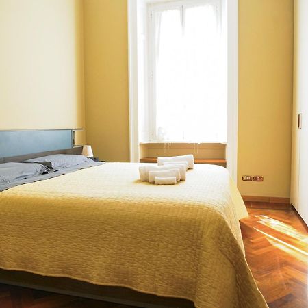 Wonderful Downtown Apartment-Hd Netflix, King-Size Bed, Two Minutes' Walk From Metro Milano Dış mekan fotoğraf